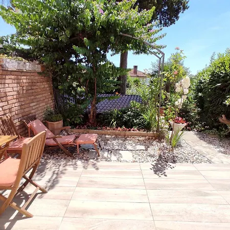 아파트 Beba's Garden 오파티아